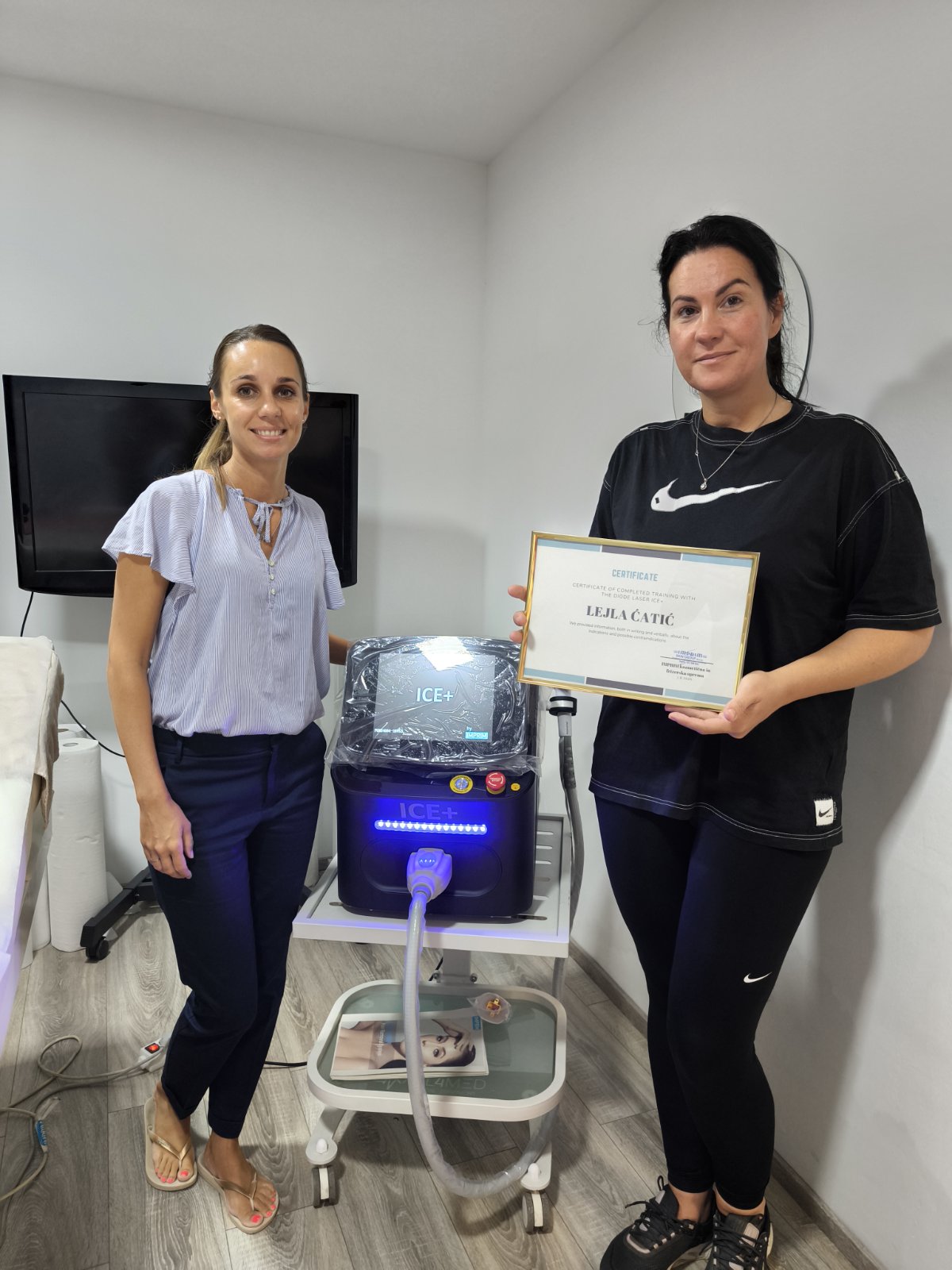 Izobraževanje z Diodnim laserjem ICE+ pri Lejli Ćatić - Imprim