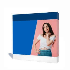 Promocijska stena Embrace LED